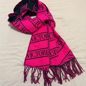 Victoria's Secret Pink and Black Reversible Scarf (PLEASE READ DESCRIPTION)